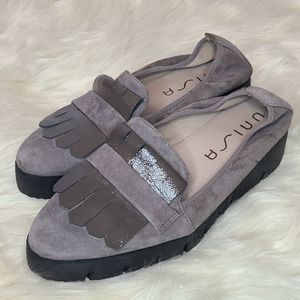 Unisa gray suede platform loafers size 9